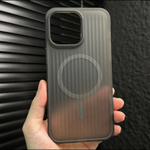 magsafe line design mate traslusent case iphone