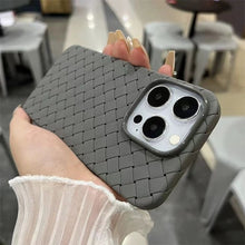WOVEN CASE WITH LEATHER FEAL iphone