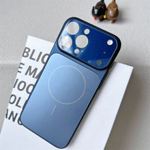 17 LOOK AG GLASS MAGSAFE CASE